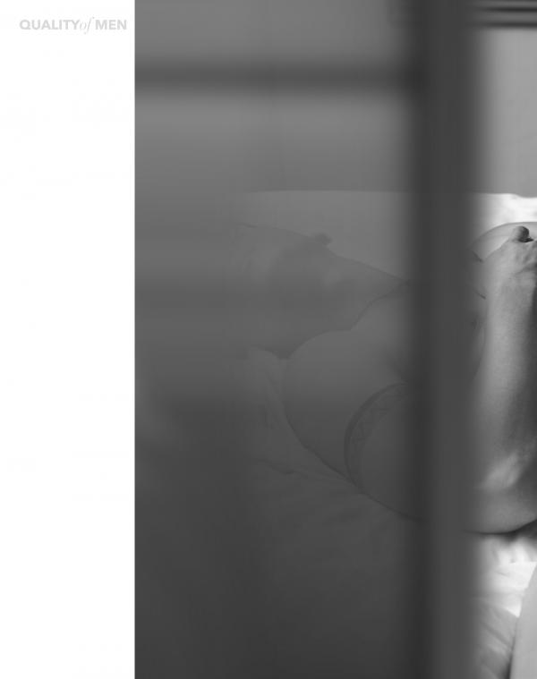 QM-3.2-暗黑-Kayson-4手聯彈噴發-Exclusive-Issue